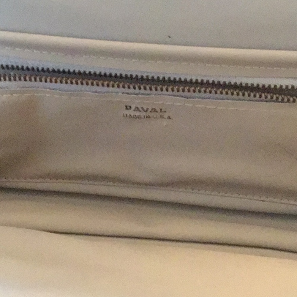 Daval Vintage Purse Made in U.S.A.)  - good condition - Picture 5 of 7